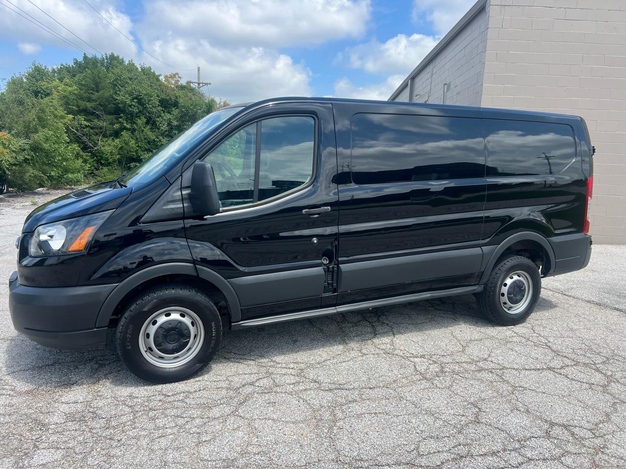 ford transit van 2018 1FTYR1ZM5JKA25745 image ford transit van 2018 1FTYR1ZM5JKA25745 image